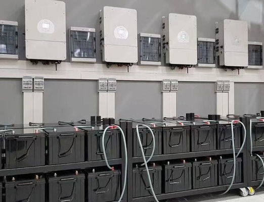 Three Phase Output Deye Solar Hybrid Inverter 5kw/8kw for Home Energy System