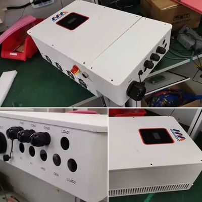 LCD Display Megarevo Hybrid Inverter R5KLNA 8kw 10kw 120 240Vac Split Phase Off Grid Solar Inverter For Home